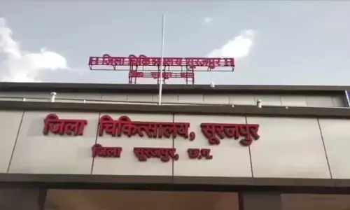 Two youths died in a collision between a high-speed Eco car and a bike in Devnagar