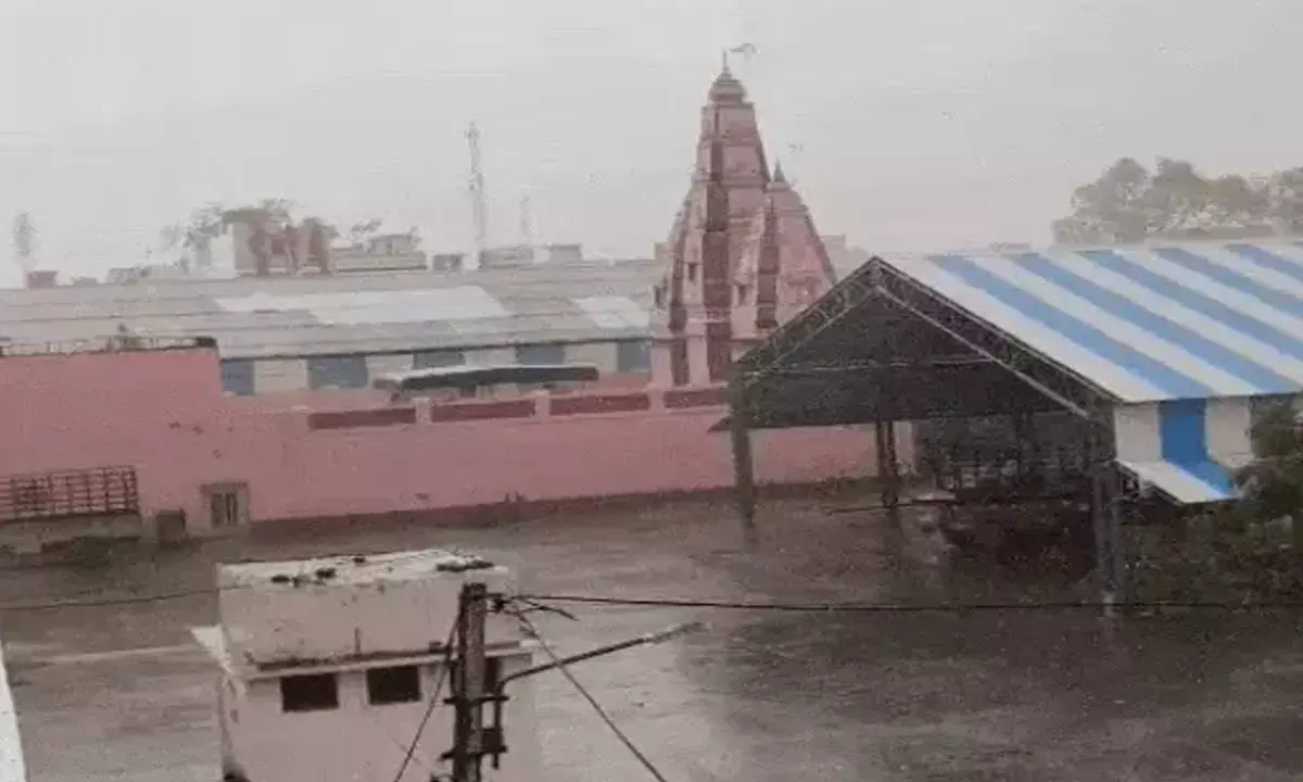 सबसे गर्म सिरसा जिले में धूल भरी आंधी व बारिश, फतेहाबाद, हिसार व भिवानी में भी बदला मौसम