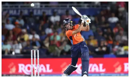 कौन हैं बेंगलुरु ब्वॉय संजय कृष्णमूर्ति? जिसने धोनी के चेहते की बजाई बैंड, ओवर में लगाए 4 छक्के