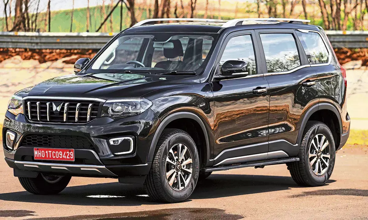कंपनी ने इस SUV का सबसे सस्ता ऑटोमैटिक वैरिएंट किया लॉन्च, बस इतनी रखी कीमत