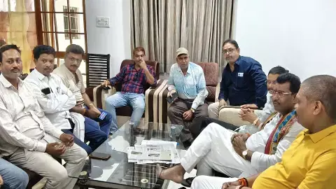 Rajim MLA Rohit Sharma journalists