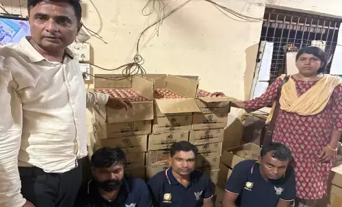 Raipur Excise team raid government liquor shop adulterated liquor recovered
