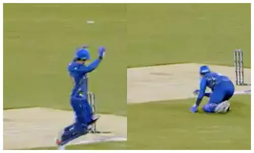 trent boult weird run out