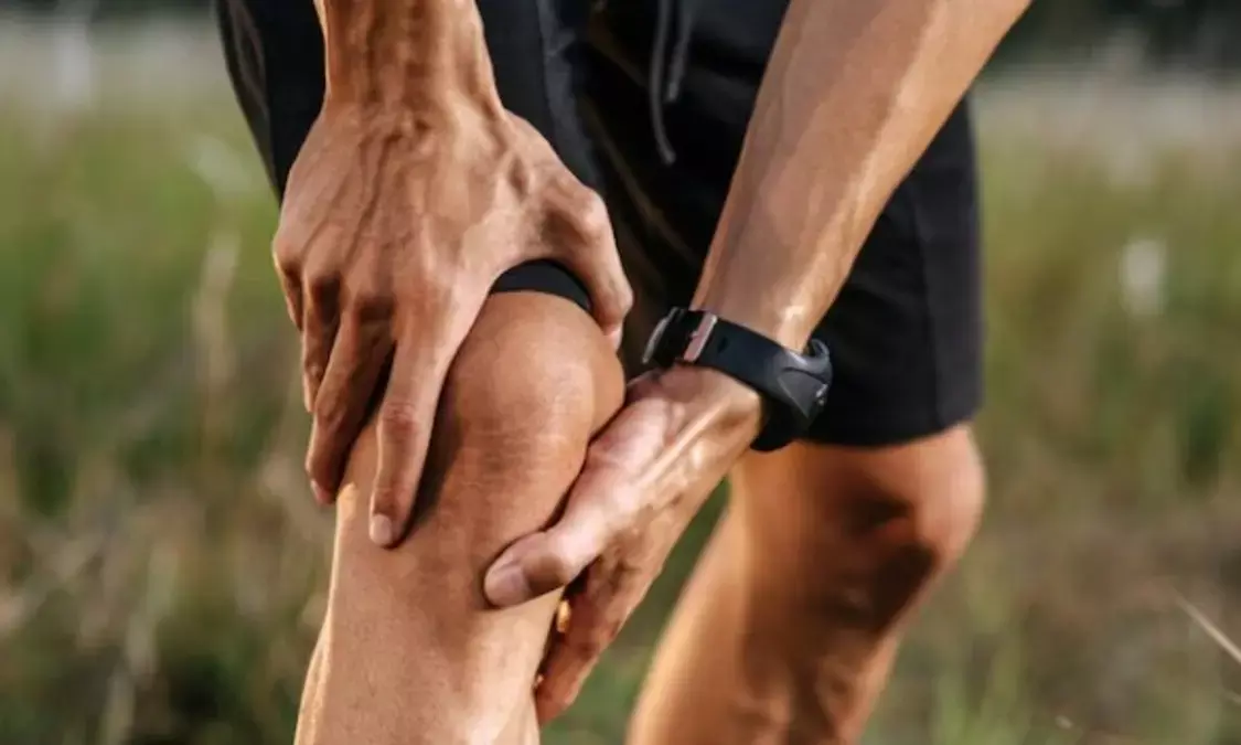 Home Remedies: घुटनों के दर्द के लिए ये नुस्खें अपनाएं, तुरंत मिलेगी राहत