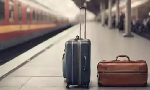 train luggage missing complaints