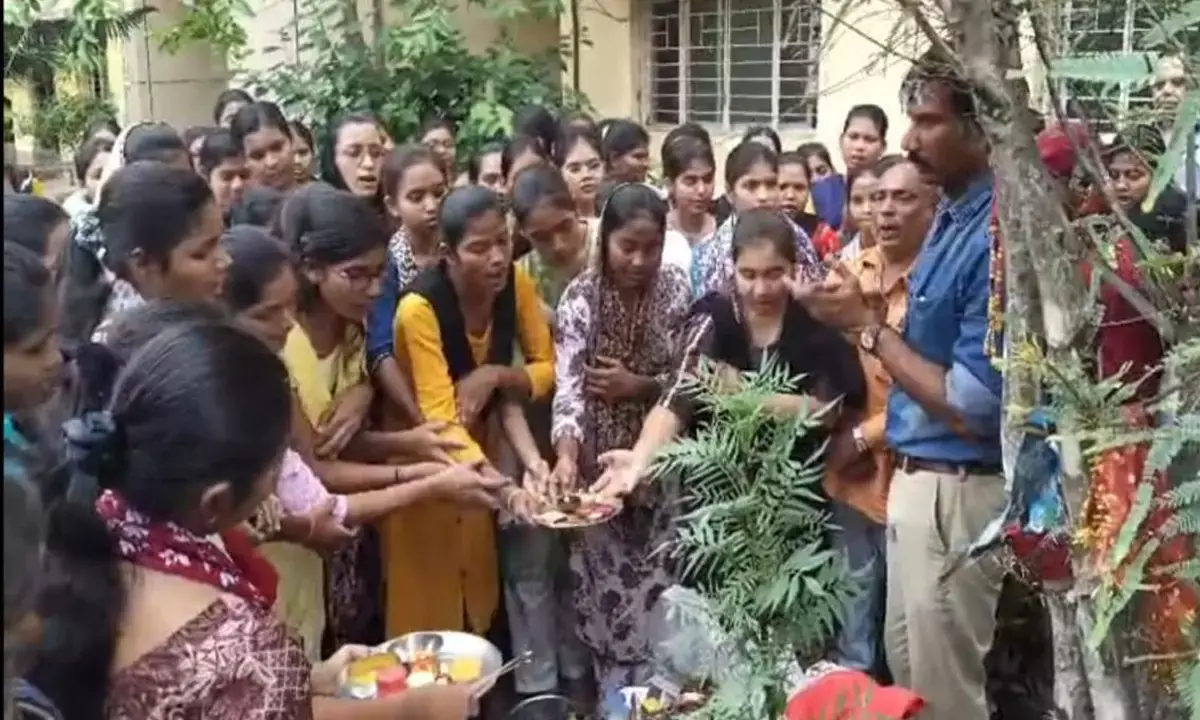 Jagdalpur Controversy over religious faith Nursing College Students hunger strike