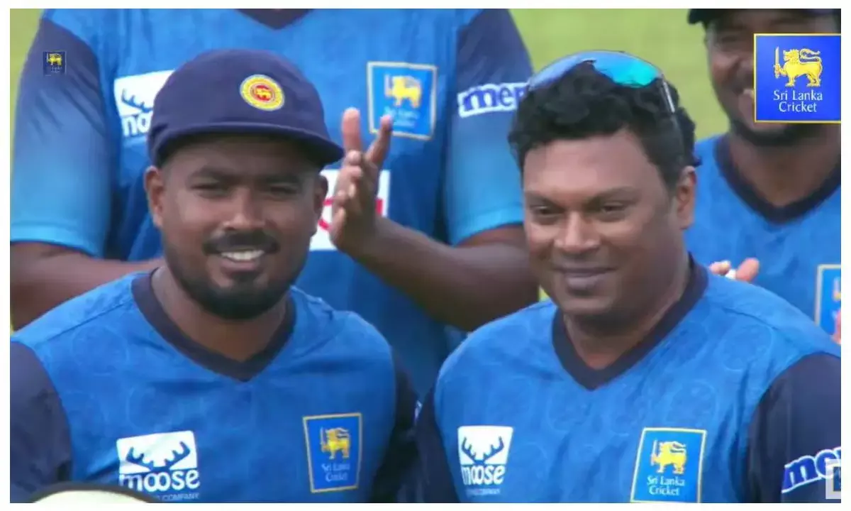 Who is tharindu rathnayake