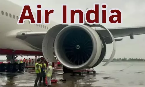 एअर इंडिया विमान का इंजन फिर हुआ खराब; कोलकाता एयरपोर्ट पर यात्रियों को उतारा