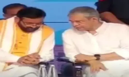 गुरुग्राम में मुख्यमंत्री और रेल मंत्री ने कारों से भरी विशेष ट्रेन को हरी झंडी दिखाकर किया रवाना