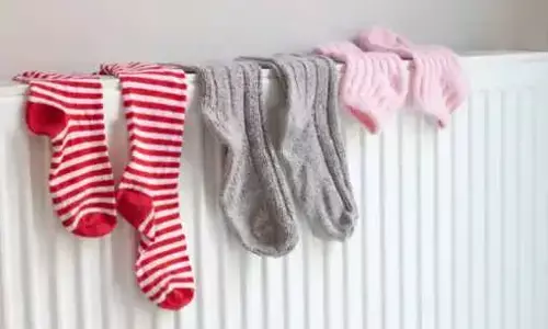 old torn socks reuse tips