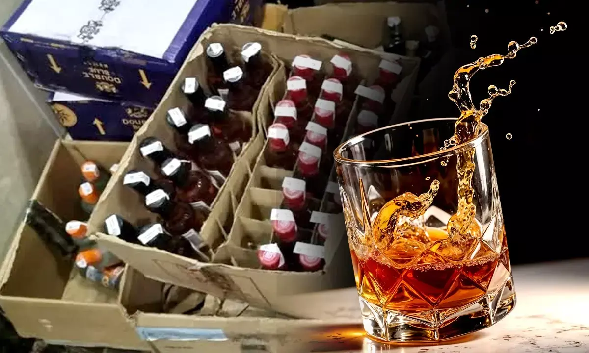 Delhi police Illegal liquor seized in Bawana and Narela