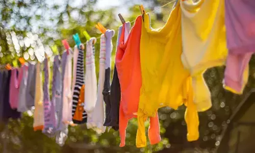 how to clothes dry fast in monsoon