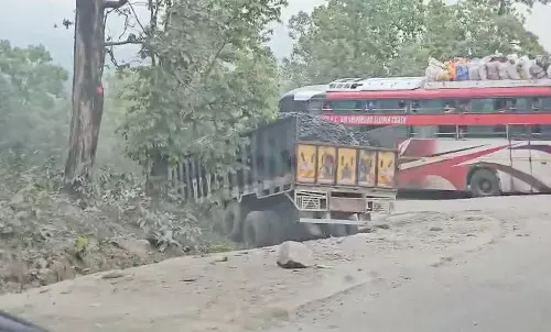 uncontrolled truck overturned