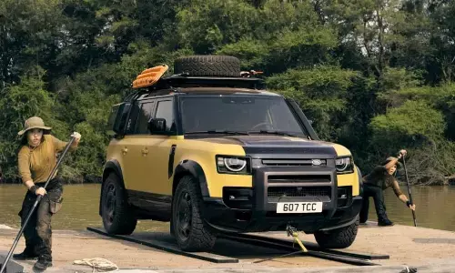 डिफेंडर 110 ट्रॉफी एडिशन रिवील, ऑफ-रोडिंग लवर्स के लिए है बेहद खास मॉडल