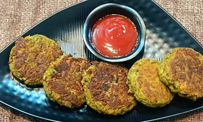 how to make sprouts moong green onion tikki