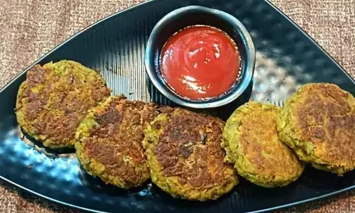 how to make sprouts moong green onion tikki