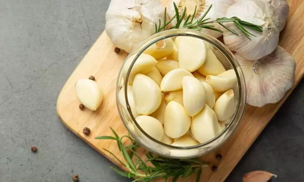 raw garlic benefits