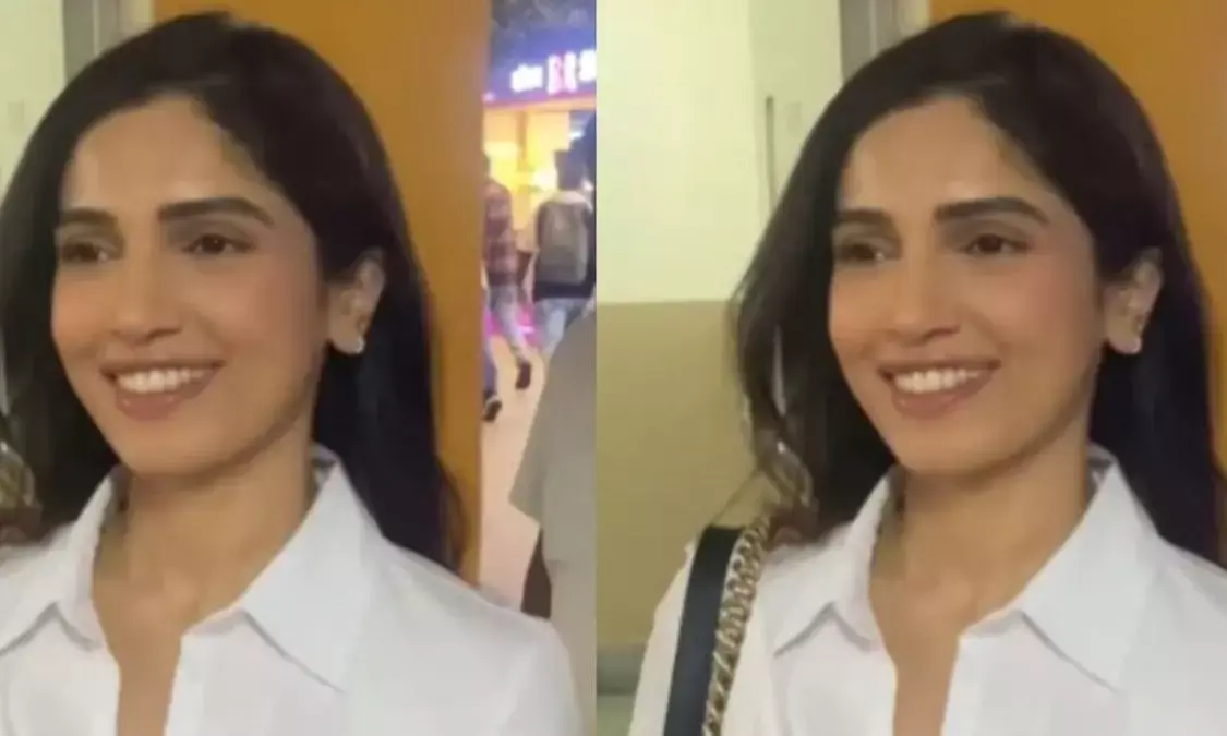 एयरपोर्ट पर दिखा एक्ट्रेस Bhumi Pednekar का कैजुअल लुक, सफेद शर्ट और नीली जींस में लगीं बेहद खूबसूरत