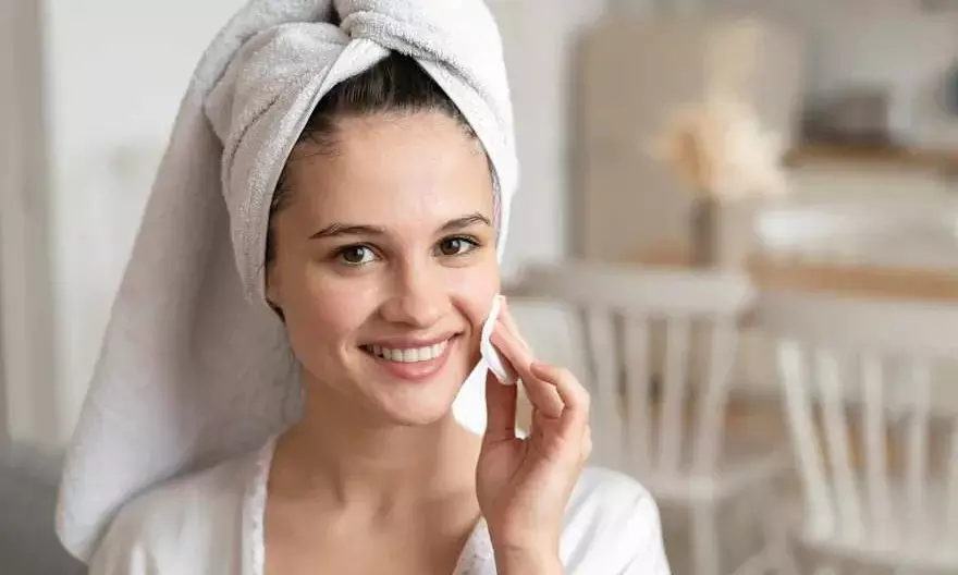 monsoon skin care tips with natural things