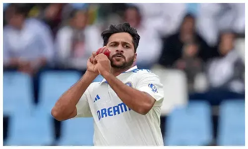 shardul thakur bowling