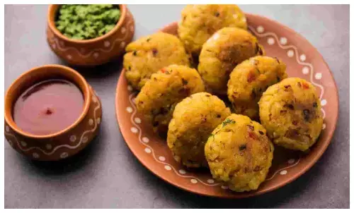 ब्रेकफास्ट या स्नैक्स के लिए परफेक्ट है पोहा-सूजी टिक्की, बच्चों को टिफिन में दे सकते, जानें इसकी रेसिपी