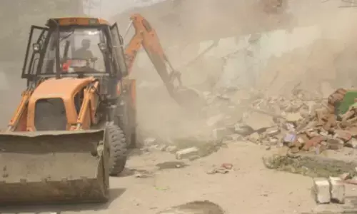bulldozer action in Wazirpur