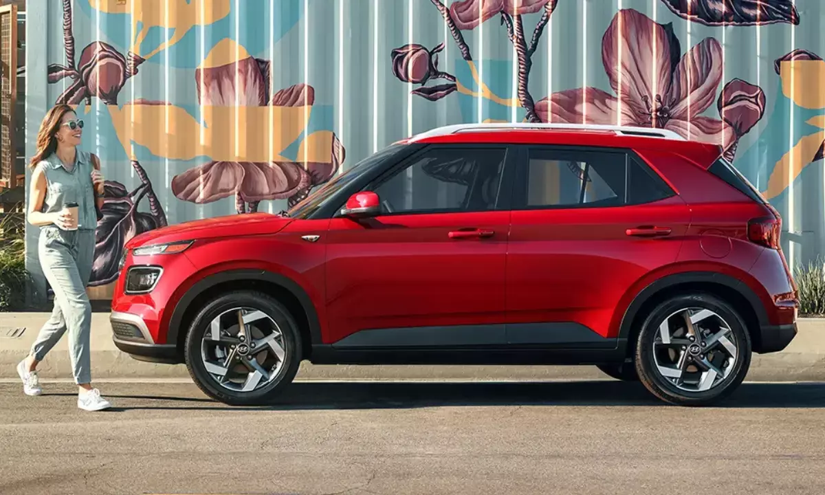 इस साल फेस्टिव सीजन में एंट्री मारेगी हुंडई की नई SUV, फीचर्स की डिटेल आई गई सामने