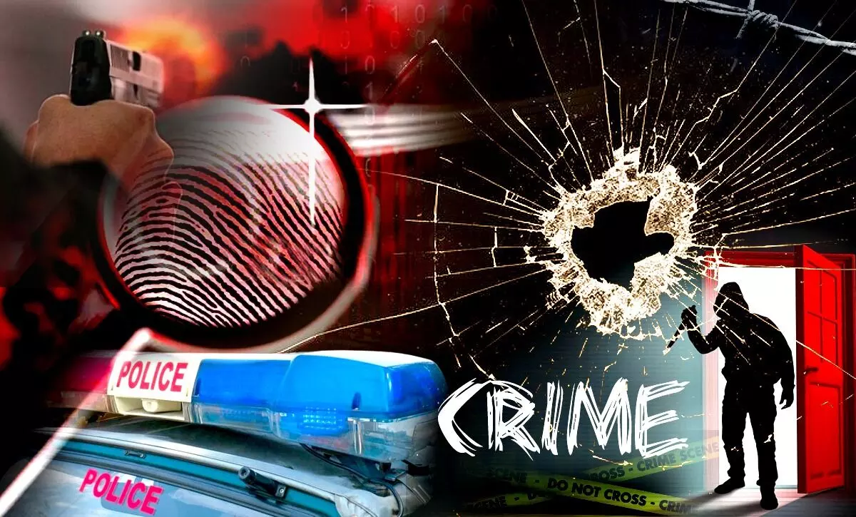 20 राउंड फायर करके मौके से भागे बदमाश, इलाके में दहशत का माहौल 20 राउंड फायर करके मौके से भागे बदमाश, इलाके में दहशत का माहौल
