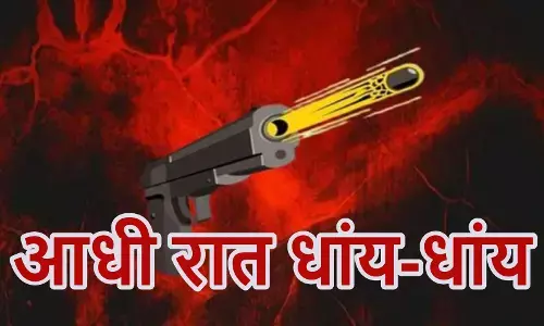 Two people injured during firing in Kalkaji ji.