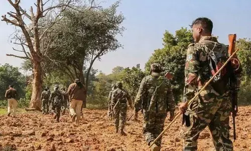 MP-छत्तीसगढ़ सीमा पर हॉक फोर्स और नक्सलियों की मुठभेड़, 15 मिनट चली फायरिंग