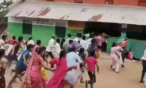 बरसात के तीन माह का राशन वितरण एक साथ : 65 फीसदी लोगों को बंटा, तारीख बढ़ाकर सभी को देने का प्लान