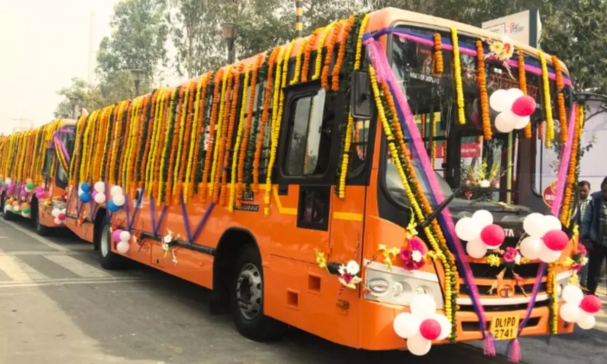 Orange DTC Buses in Delhi Orange DTC Buses in Delhi
