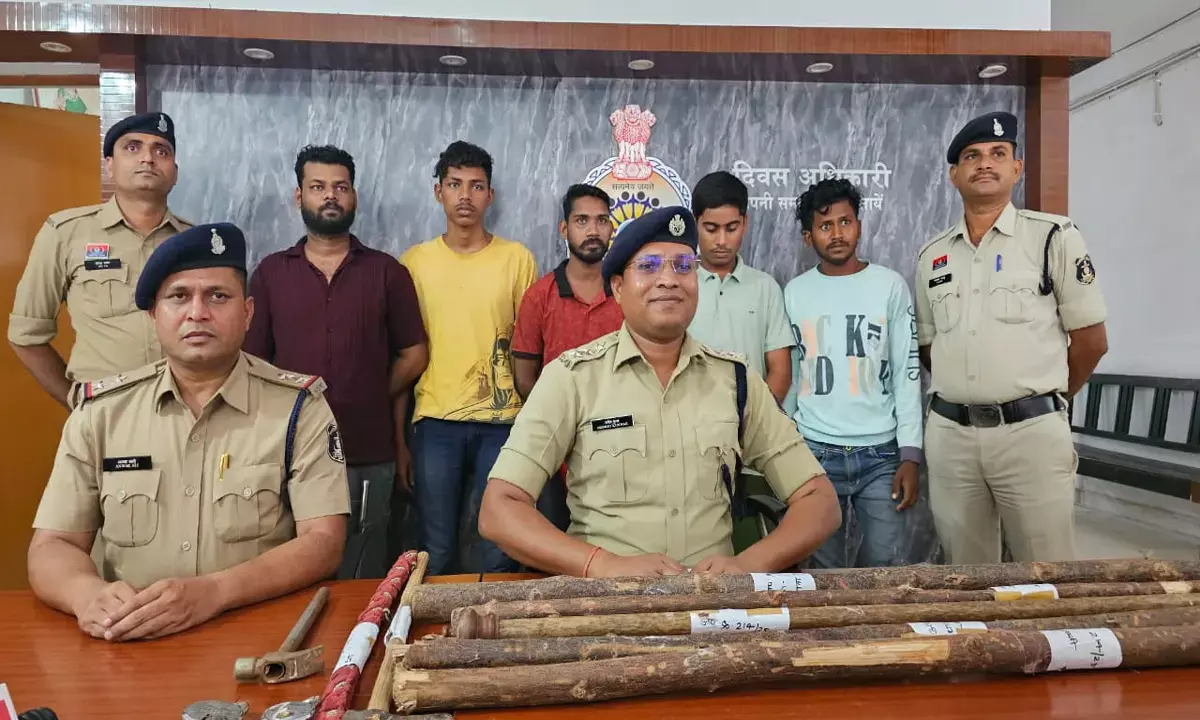 सक्ती राजमहल पर हमला : 6 आरोपी गिरफ्तार, कई  फरार