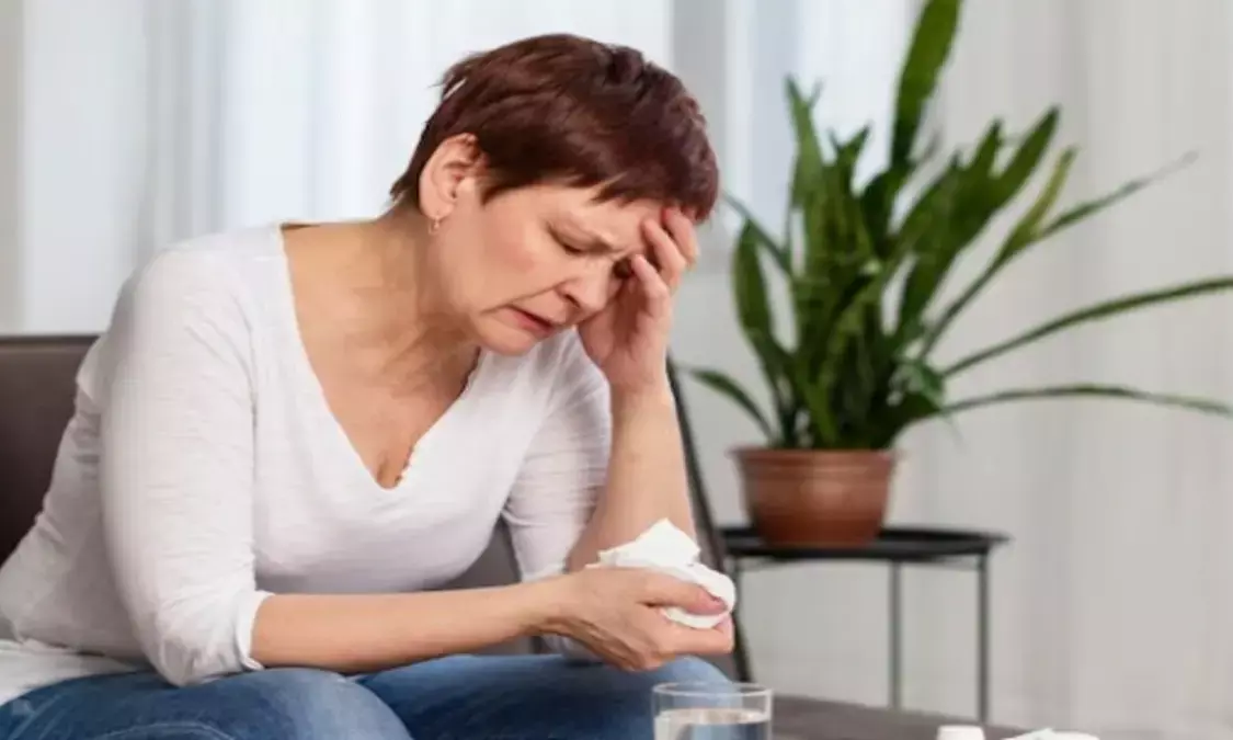 Health Tips: महिलाओं के शरीर से क्यों घटने लगता है आयरन? जानें इसके पीछे की वजह