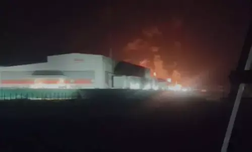 Massive Fire accident in Mattress factory Massive Fire accident in Mattress factory