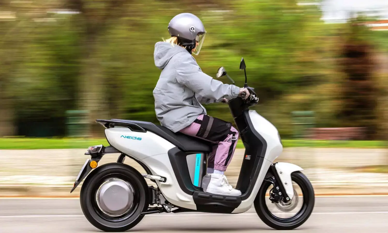 सुजुकी, हीरो, यामाहा लॉन्च करेंगी नए इलेक्ट्रिक स्कूटर, जानें कीमत और फीचर