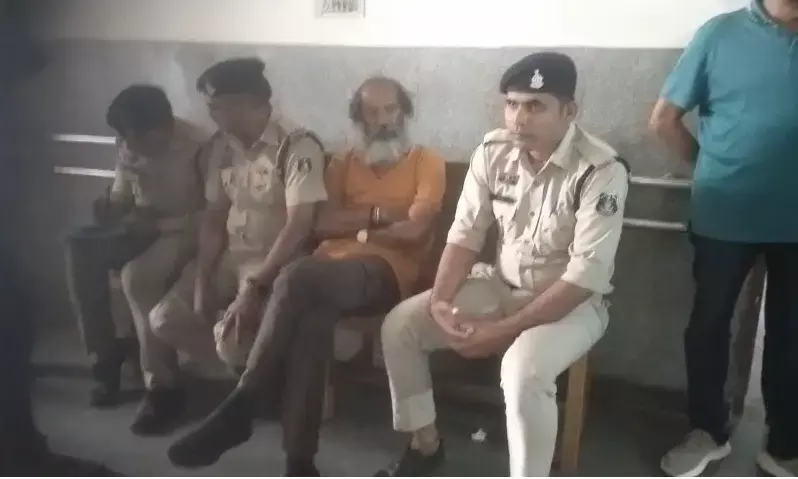 Accused KK Srivastava in police custody