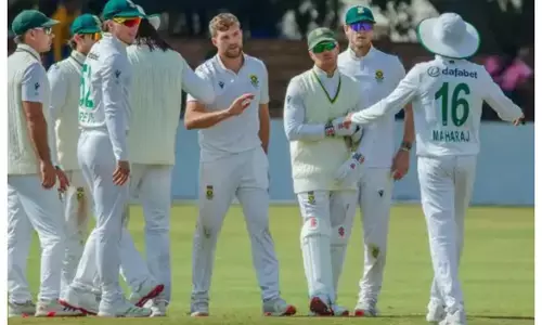 डेब्यूटेंट का धमाका...पहले शतक फिर बॉश ने खोला पंजा, साउथ अफ्रीका ने 328 रन से पहला टेस्ट जीता