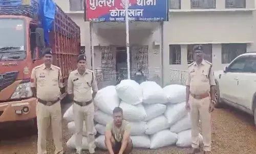 Ganja smuggler arrested by police