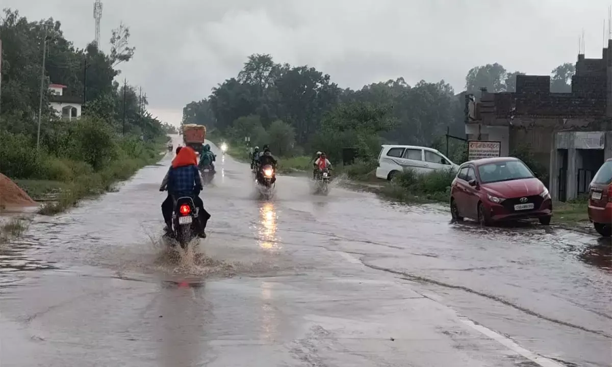 Heavy waterlogging in NH