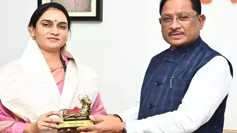 Water Woman Shipra Pathak visit CM Vishnu Deo Sai Water Woman Shipra Pathak visit CM Vishnu Deo Sai