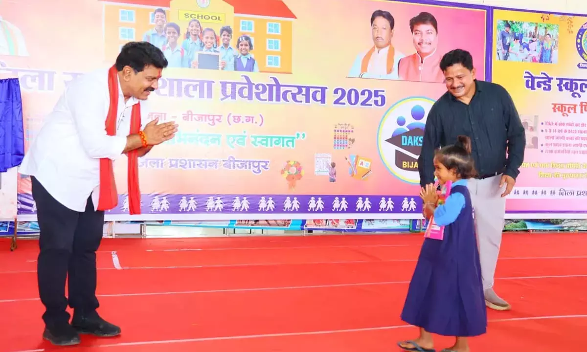 Deputy CM Vijay Sharma present at the school entrance ceremony
