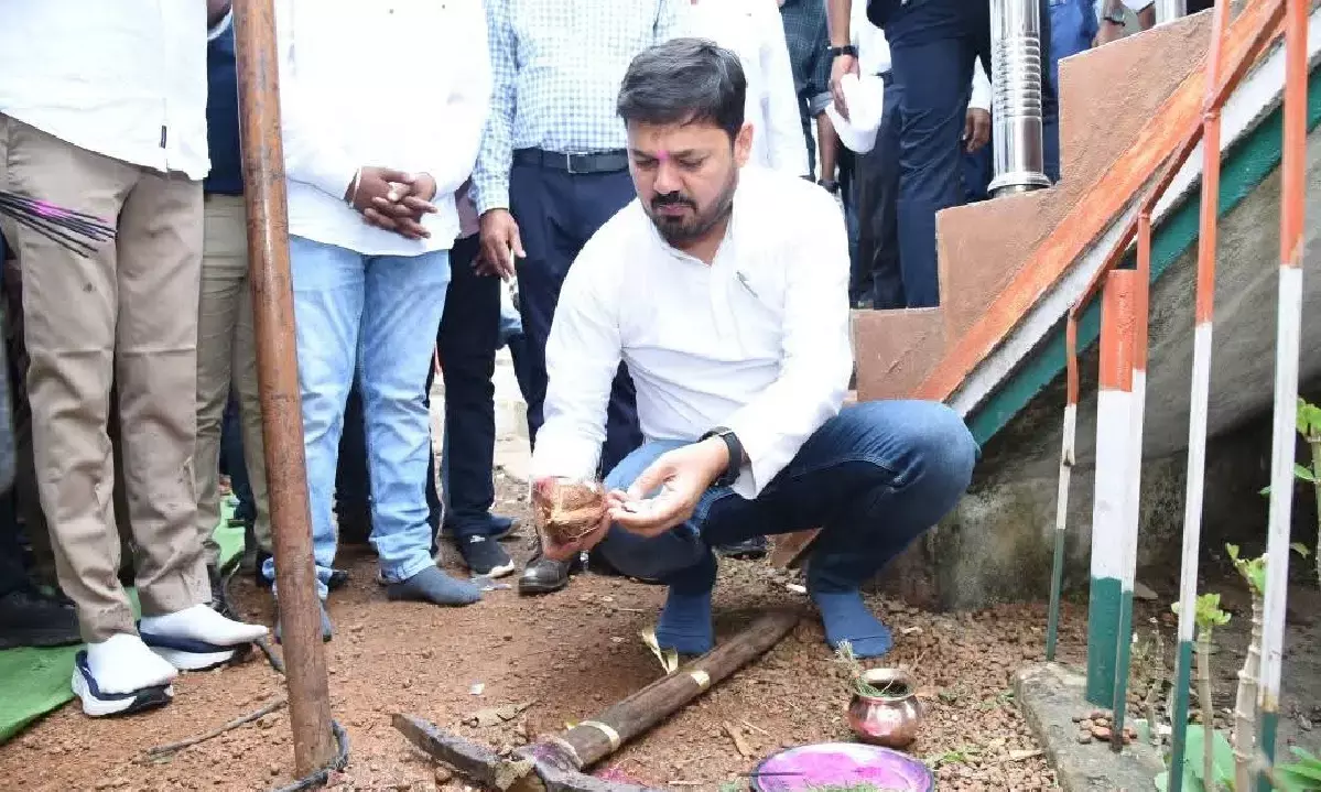 MLA Anuj Sharma performing Bhoomi Pujan for development works