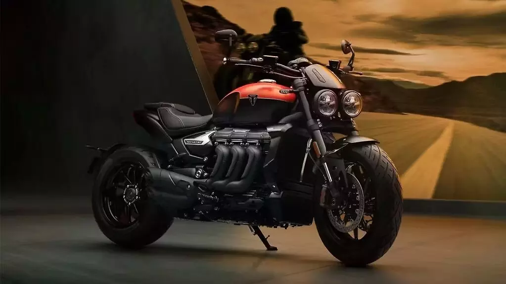 नई Rocket 3 Storm R और GT मोटरसाइकिल भारत में जल्द होगी लॉन्च नई Rocket 3 Storm R और GT मोटरसाइकिल भारत में जल्द होगी लॉन्च