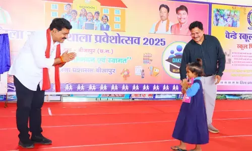 Deputy CM Vijay Sharma present at the school entrance ceremony