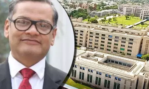 AIIMS Bhopal Latest News, AIIMS Director Resignation, Dr Ajay Singh resignation,  भोपाल एम्स डायरेक्टर का इस्तीफा, डॉ अजय सिंह इस्तीफा