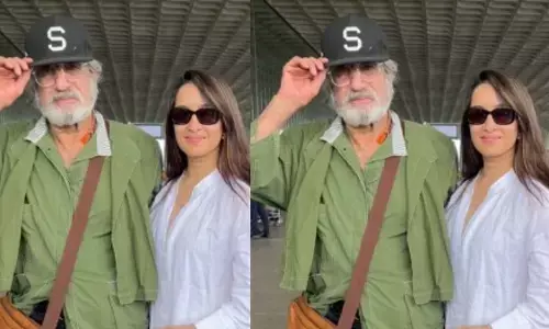 पिता के साथ छुट्टियों पर निकलीं श्रद्धा कपूर, देखिए उनका ऑल-व्हाइट लुक