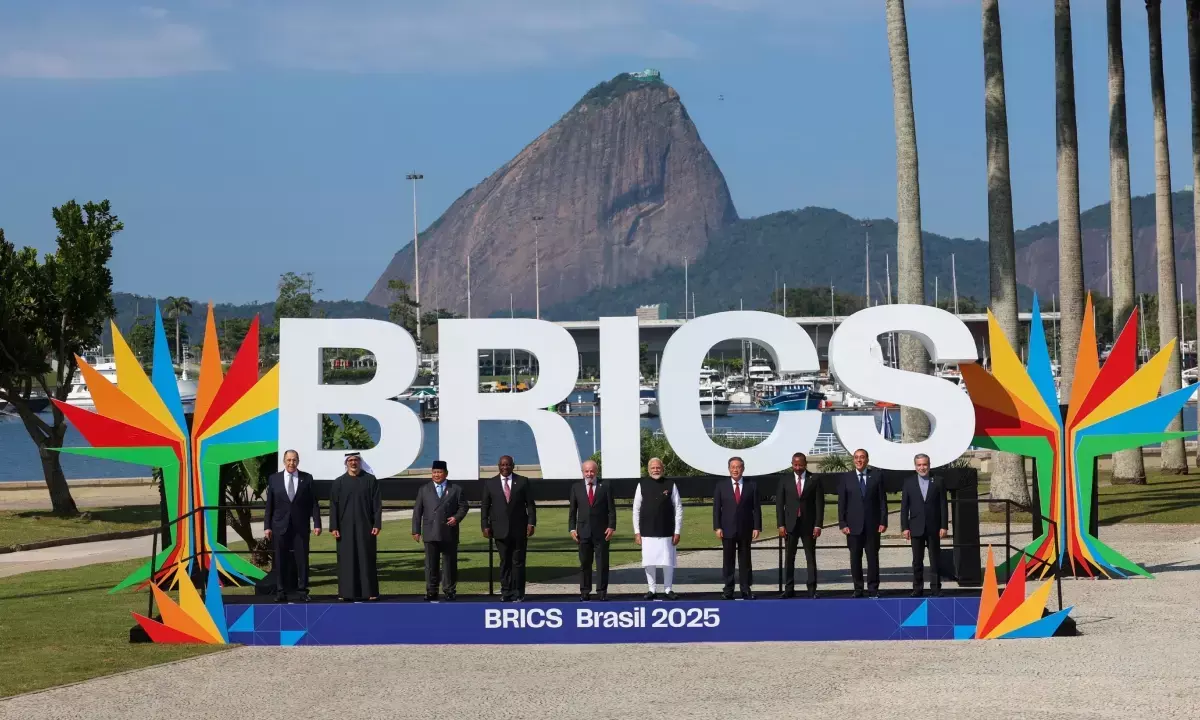 PM Modi BRICS Summit 2025 Family Photo