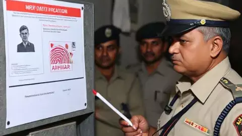 MP Police Bharti, Aadhaar verification, आरक्षक भर्ती परीक्षा फर्जीवाड़ा, मध्यप्रदेश पुलिस भर्ती 2025, आधार बायोमैट्रिक सत्यापन अनिवार्य
