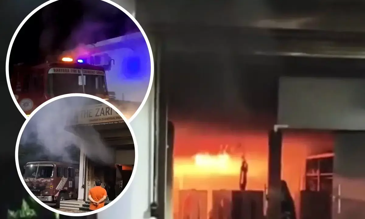 Fire in Karnal Clothes Showroom
